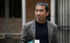 Haruki Murakami được vinh danh với hai giải thưởng lớn