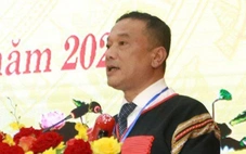 Ông Y Giang Gry Niê Knơng giữ chức Chủ tịch Ủy ban Mặt trận Tổ quốc Việt Nam tỉnh Đắk Lắk