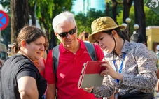 Đoàn khách vừa đi họp vừa du lịch tại TP.HCM: Được hỗ trợ tiền, tặng quà