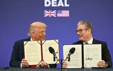Quan hệ Mỹ - Anh sứt mẻ vì thương mại