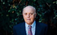 Peter Arnett - người kể chuyện Việt Nam cho thế giới, vừa ra đi ở tuổi 91