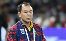 HLV U22 Thái Lan xin lỗi, lo ngại có thể bị sa thải vì thất bại cay đắng trước U22 Việt Nam