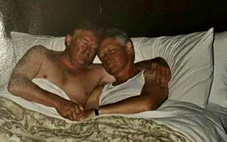 Lan truyền ảnh AI 'chế tác' ông Trump và ông Clinton ôm nhau trên giường