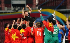 Nhìn lại cú ăn 3 lịch sử của bóng đá Việt Nam trong năm 2025