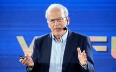 'Khẩn trương nghĩ cách sống chung với thực thể thông minh hơn con người'