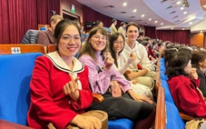 Ấm áp đêm giao lưu nghệ thuật chào mừng 75 năm thiết lập quan hệ Việt - Nga