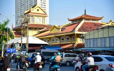 Ngắm chợ Bình Tây, di sản trăm năm chuyển mình thành điểm đến du lịch mới