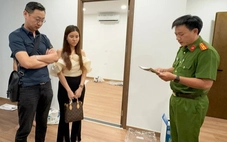 Cựu tiếp viên hàng không và người tình bị truy tố vì môi giới mại dâm