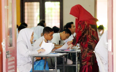 Malaysia trình dự luật ngăn bạo lực học đường, xem xét lập tòa án chống bắt nạt