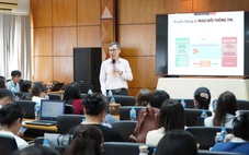 Lấy hoa thơm để lấn át cỏ dại