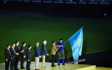 Lễ bế mạc SEA Games 33: Chuyển giao lá cờ SEA Games cho Malaysia