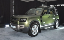 Land Rover Defender 2026 ra mắt Việt Nam: Giá từ 5,1 tỉ đồng, ghế ông chủ, công nghệ off-road 'nhàn'