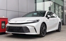 Tin tức giá xe: Nhiều xe hybrid giảm giá tới cả trăm triệu trước thềm giảm thuế tiêu thụ đặc biệt