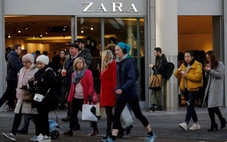 Zara gia nhập xu hướng dùng AI trong nhiếp ảnh thời trang