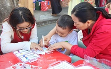 Sưởi ấm tình người mùa Noel