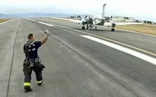 Lần đầu trong lịch sử, máy bay tự động hạ cánh khi gặp sự cố trên không