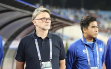 Cựu HLV tuyển Việt Nam Troussier khiến CĐV Nhật Bản buồn lòng