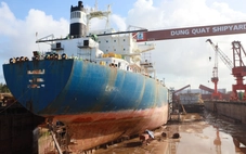 Nhà máy đóng tàu Dung Quất: Từ đổ nát đến doanh thu nghìn tỉ, có đối tác ngước ngoài 'dòm ngó'