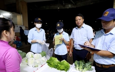 Chợ Bình Điền tăng nguồn hàng, siết an toàn thực phẩm dịp Tết 2026