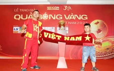 Lễ trao giải Quả bóng vàng Việt Nam 2025: Quang Hải xuất hiện trả lời phỏng vấn