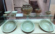 Mê mẩn di sản trục vớt từ những con tàu cổ khắp Việt Nam giờ tề tựu về Quảng Ngãi