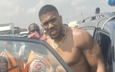Anthony Joshua thoát chết sau vụ tại nạn nghiêm trọng ở Nigeria