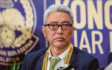 Báo chí Malaysia tức giận vì lãnh đạo bóng đá không chịu từ chức