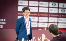 Giải cờ chớp thế giới 2025: Lê Quang Liêm đánh bại Vua cờ Gukesh D; Khương Duy gây chấn động