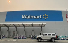 Walmart theo dõi được cả khách mua hàng bằng tiền mặt?