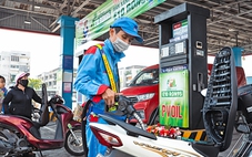 Giá xăng lao dốc liên tục trong hai tháng về dưới mức 19.000 đồng/lít