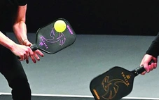 Người đàn ông ngừng tim đột ngột sau khi chơi pickleball