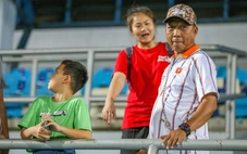 Tuyển nữ Việt Nam bất ngờ được cổ động viên Thái Lan 'tiếp lửa'