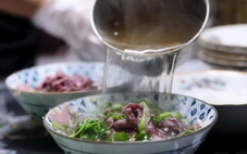 Những ngày cuối cùng của Phở Thìn Bờ Hồ trước khi phải di dời