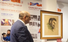 Xem bức tranh Chủ tịch Fidel Castro được gìn giữ hơn nửa thế kỷ ở Việt Nam
