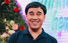 Quyền Linh livestream phản bác tin đồn bị bắt: 'Quảng cáo sữa giả thì sao còn ngồi đây'