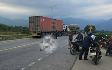 Bắt tạm giam tài xế xe tải rẽ ẩu khiến 2 người đi xe máy chết ở Huế