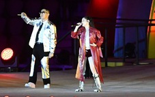 Ca sĩ nổi tiếng hát nhép ở lễ khai mạc SEA Games, nhưng micro bật làm lộ giọng lệch tông