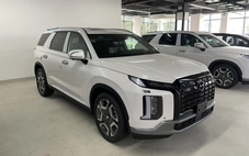 Tin tức giá xe: Hyundai Palisade giảm tới 100 triệu, bản cao rẻ ngang Kia Sorento bên dưới