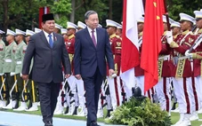 Indonesia đón trọng thể Tổng Bí thư Tô Lâm với 21 phát đại bác chào mừng