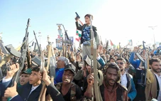 Mỹ tìm diệt Houthi, Biển Đỏ dậy sóng