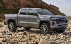 Hyundai có thể làm bán tải, không dùng Kia Tasman đang rất thành công mà chọn... Chevrolet Colorado