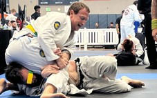 Mark Zuckerberg gây sốt vì miệt mài luyện võ​ Jiujitsu