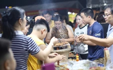 Rượu Bàu Đá, nem chợ Huyện, bún cá Quy Nhơn hớp hồn du khách