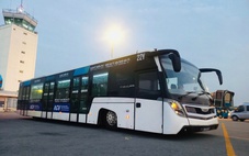 Tân Sơn Nhất có xe buýt miễn phí chạy đường nội bộ để khách nối chuyến
