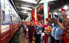 Hoàn thành xuất sắc nhiệm vụ, các đoàn diễu binh, diễu hành tự hào lên tàu trở về