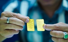 Giá vàng thế giới bật tăng trở lại