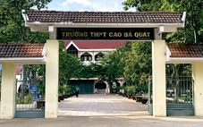 Vụ nhiều học sinh lớp 12 'tự nguyện' xin nghỉ học: Nhà trường báo cáo gì?