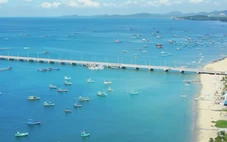 Cuộc thi clip ‘50 năm - Tỏa sáng miền Nam’: Viên ngọc giữa trùng khơi