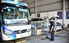 Áp quy chuẩn khí thải ô tô mới cần phải đi đôi với siết kiểm định