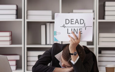 Làm việc quá giờ có thể gây biến đổi cấu trúc não